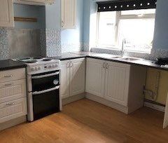 3 bedroom terraced house to rent - Photo 2