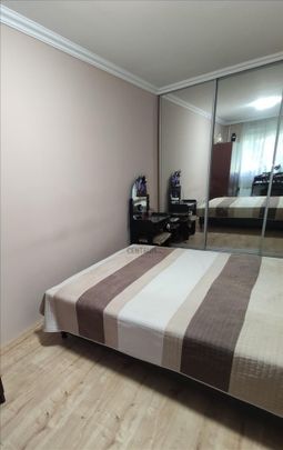 Kiadó újszerű állapotú panel lakás - Debrecen - Fotó 1