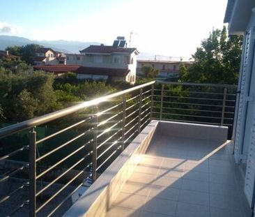 Ενοικίαση κατοικίας, 40 τ.μ., Αίγιο, 250 € - Photo 4