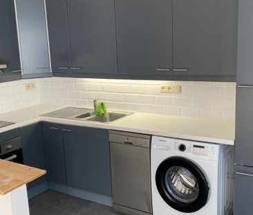 Appartement te huur in Elsene voor € 1.100 met 2 slaapkamers - Foto 2