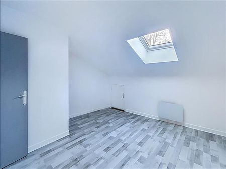 3 pièces - 65 m² - 2ème étage - Colocation non autorisée - Photo 3