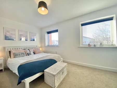 2 Bed Semi-Detached House, Arena Drive, M11 - Photo 3