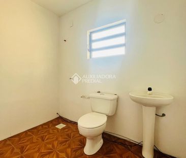 Casa com 4 quartos e 200m² para alugar em Boa Vista, Novo Hamburgo. - Foto 4