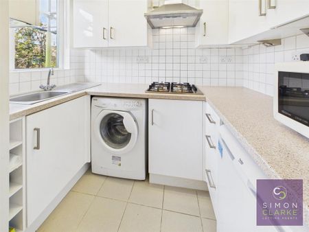 Studio to rent - Photo 4