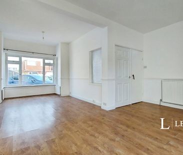 3 bedroom house to rent Cromwell Road, Southend-on-Sea, Essex, SS2 - Photo 1