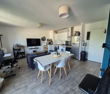 Location Appartement 2 pièces 47m² VALENCIENNES 59300 - Photo 6