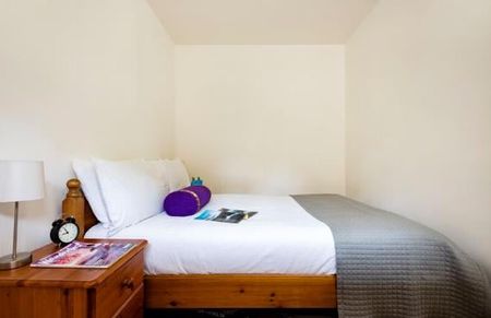 2 Bed Flat, St Georges Court, SE1 - Photo 5