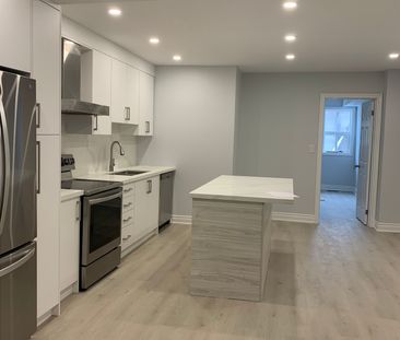 For Lease - 12 Mansfield Avenue Unit# 101, Toronto, Ontario - Photo 3