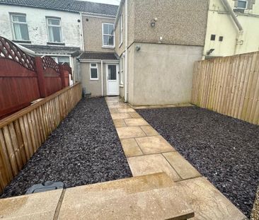 Bridgend Road - Photo 5