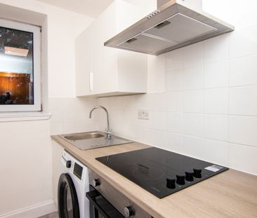 2 Bed Flat, Elmbank Road, AB24 - Photo 5
