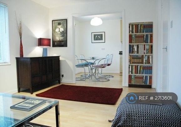 2 bedroom terraced house to rent - Photo 1