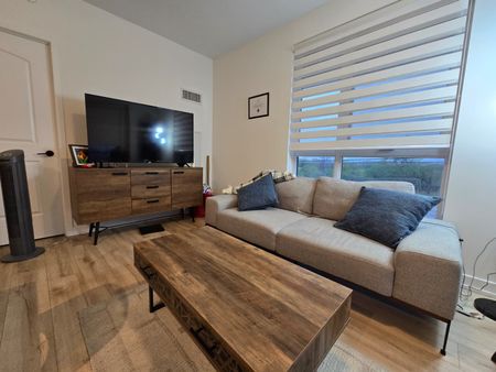 For Lease - 345 Wheat Boom Drive Unit# 206, Oakville, Ontario - Photo 2