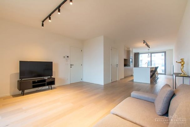 Appartement te huur - Photo 1