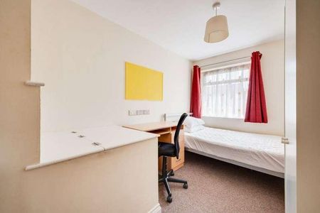 College Road, Canterbury, CT1 - Photo 4