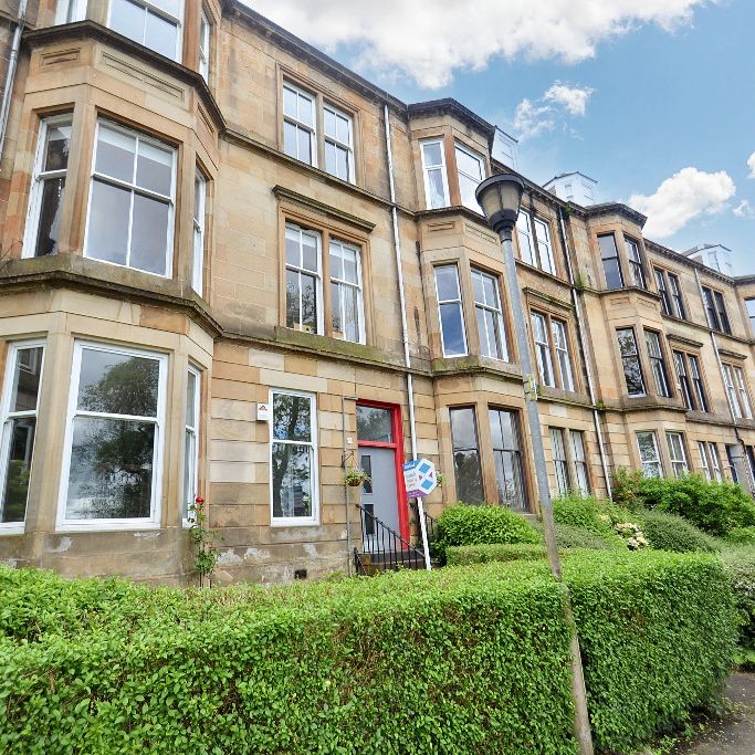 2 bed flat to rent in Hampden Terrace, Glasgow, G42 - Photo 1