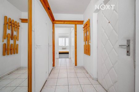 Pronájem bytu 3+1 79 m² - Fotografie 3