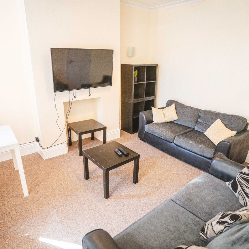 6 bedroom house share to rent - Photo 1