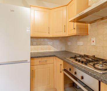 1 bedroom apartment to rent - Photo 5