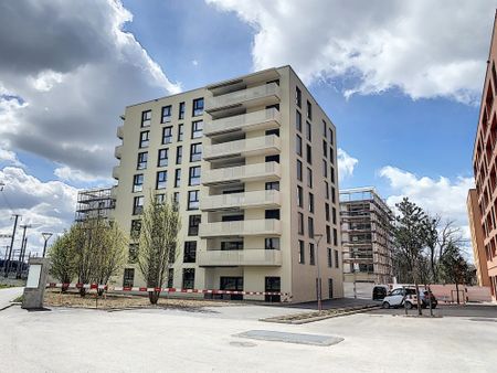 Appartement de 3.5 piècs au 1er avec balcon – 3.5 Z. Wg im 1x Stock - Photo 2