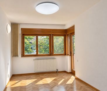 Aviatorilor | 200 mp | 5 camere | Garaj + boxă | 0% comision - Fotografie 6