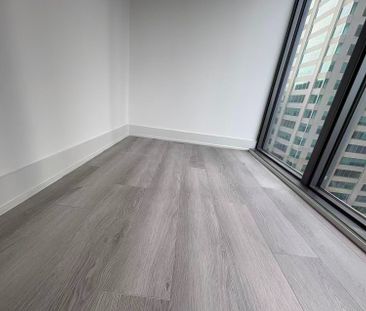 For Lease - 8 Cumberland Street Unit# 2406, Toronto, Ontario - Photo 2