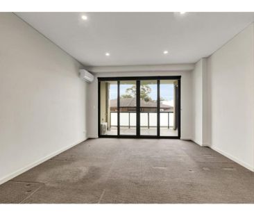 2 / 14-16 Hercules Street, Wollongong, NSW 2500 - Photo 1