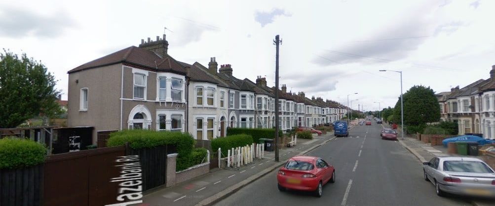 Studio Flat, Hazelbank Road, SE6 - Photo 1