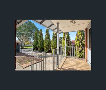 19 Louise Crescent, Morphett Vale, SA 5162 - Photo 1