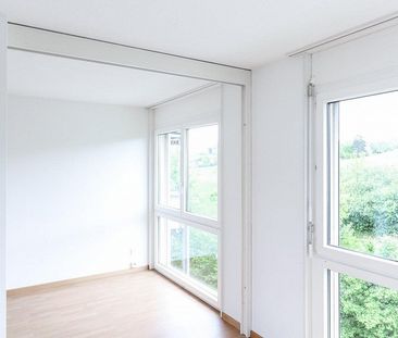 4.5-ZW à 101 m² zuoberst im 2. OG - Foto 4
