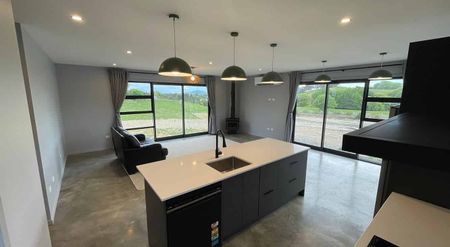 Your own personal country retreat. - Photo 4