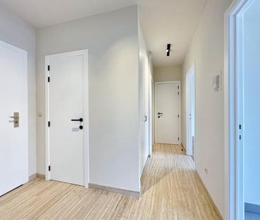 Appartement - à louer - Photo 2