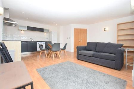 2 bedroom apartment to rent - Photo 2