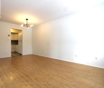 113 - 268 LORRY GREENBERG DRIVE - Photo 4