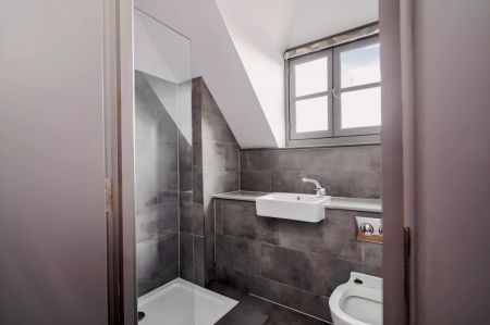 Studio Apartments - Photo 4