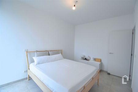 Appartement te huur in Zwijnaarde met 2 slaapkamers - foto 4