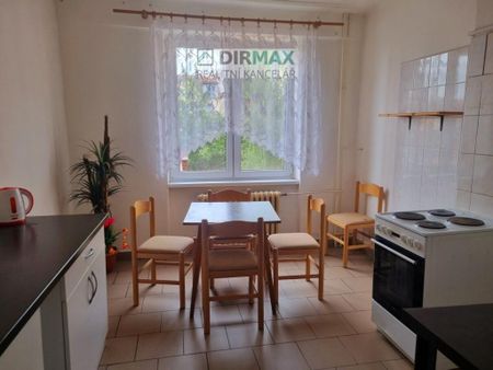 Pronájem bytu pokoj 15 m2 - Photo 2