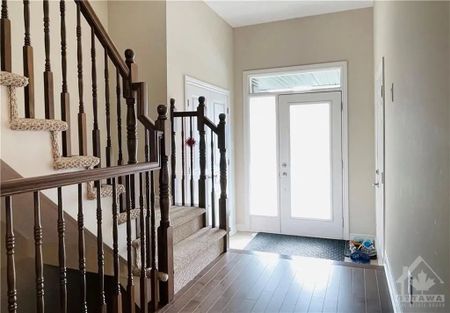 For Lease - 520 EARNSCLIFFE Grove, Blossom Park - Airport and Area, Ontario - Photo 5