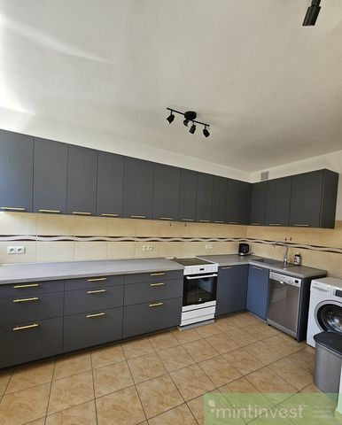 Trzy pokoje z balkonem widok na Katedrę ! - Photo 4