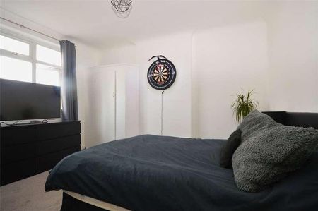 Fishponds Road, Tooting, London, SW17 - Photo 4