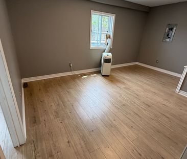 For Lease - 115 Kinnear Street Unit# 3, Port Colborne, Ontario - Photo 2