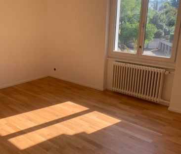 PER 01. Oktober 2026 WUNDERSCHÖNE ÄLTERE 3-ZIMMER-WOHNUNG IN ZOLLIK... - Photo 6