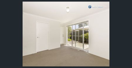 Easy Living Townhouse - Photo 2