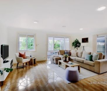 4 Bed, 2 Bath - Photo 6