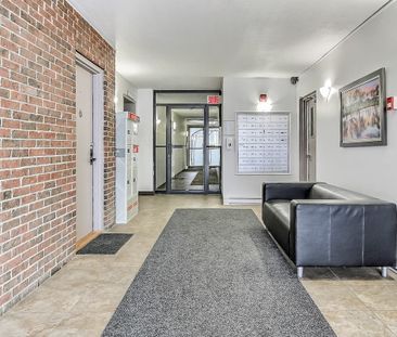 Père-Marquette Apartments - 1 Bedroom - Photo 6
