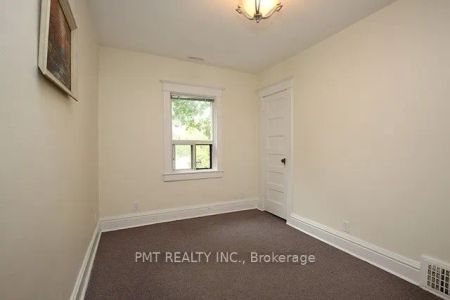 7 Harvard Avenue #Upper - Photo 3