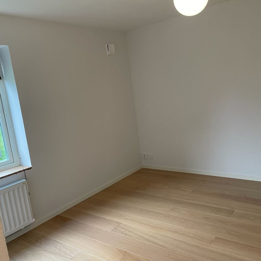 Sallerupsvägen, Eslöv - Foto 1