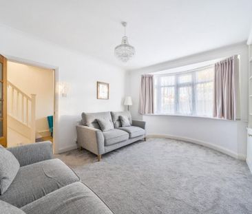 3 bedroom semi-detached house to rent - Photo 1