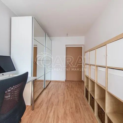 Pronájem prostorného bytu 3+kk s lodžií - Фото 1