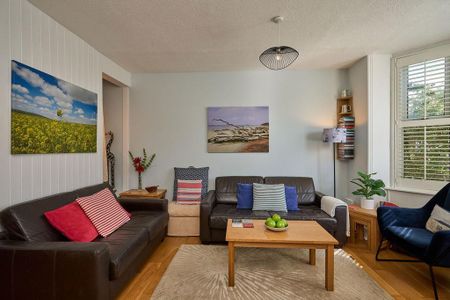 3 bedroom terraced house to rent - Photo 3
