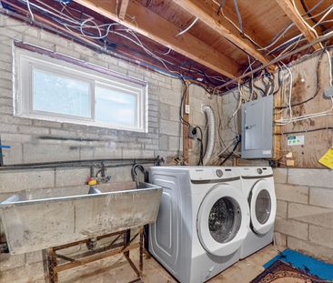 For Lease - 6104 Bloomington Road Unit# Basement, Whitchurch-Stouff... - Photo 2